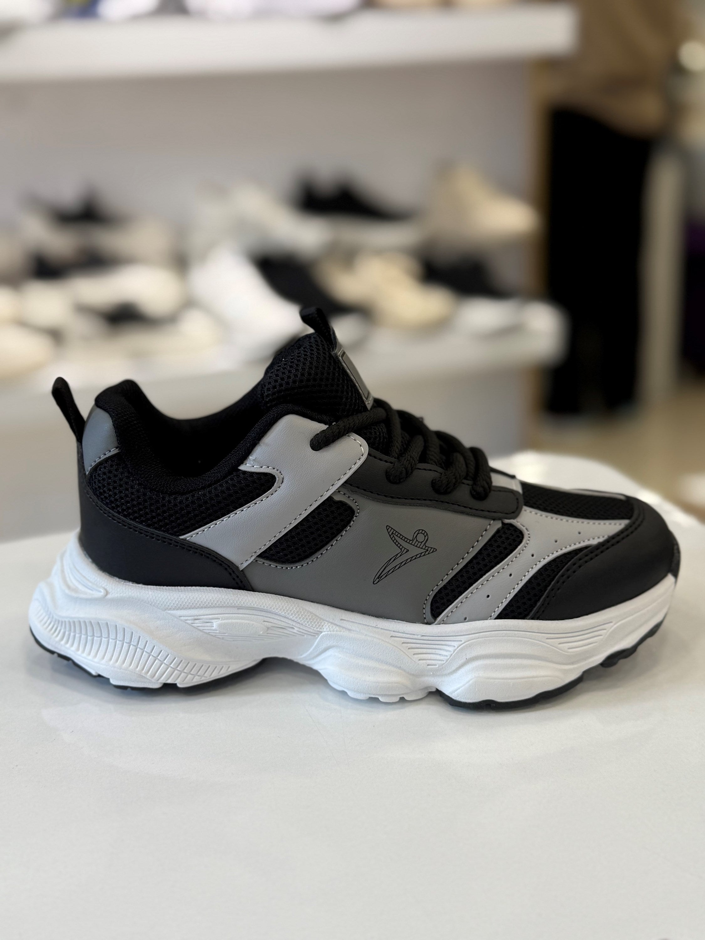 Cool Birian Bağcıklı Siyah Günlük Çocuk Ayakkabısı