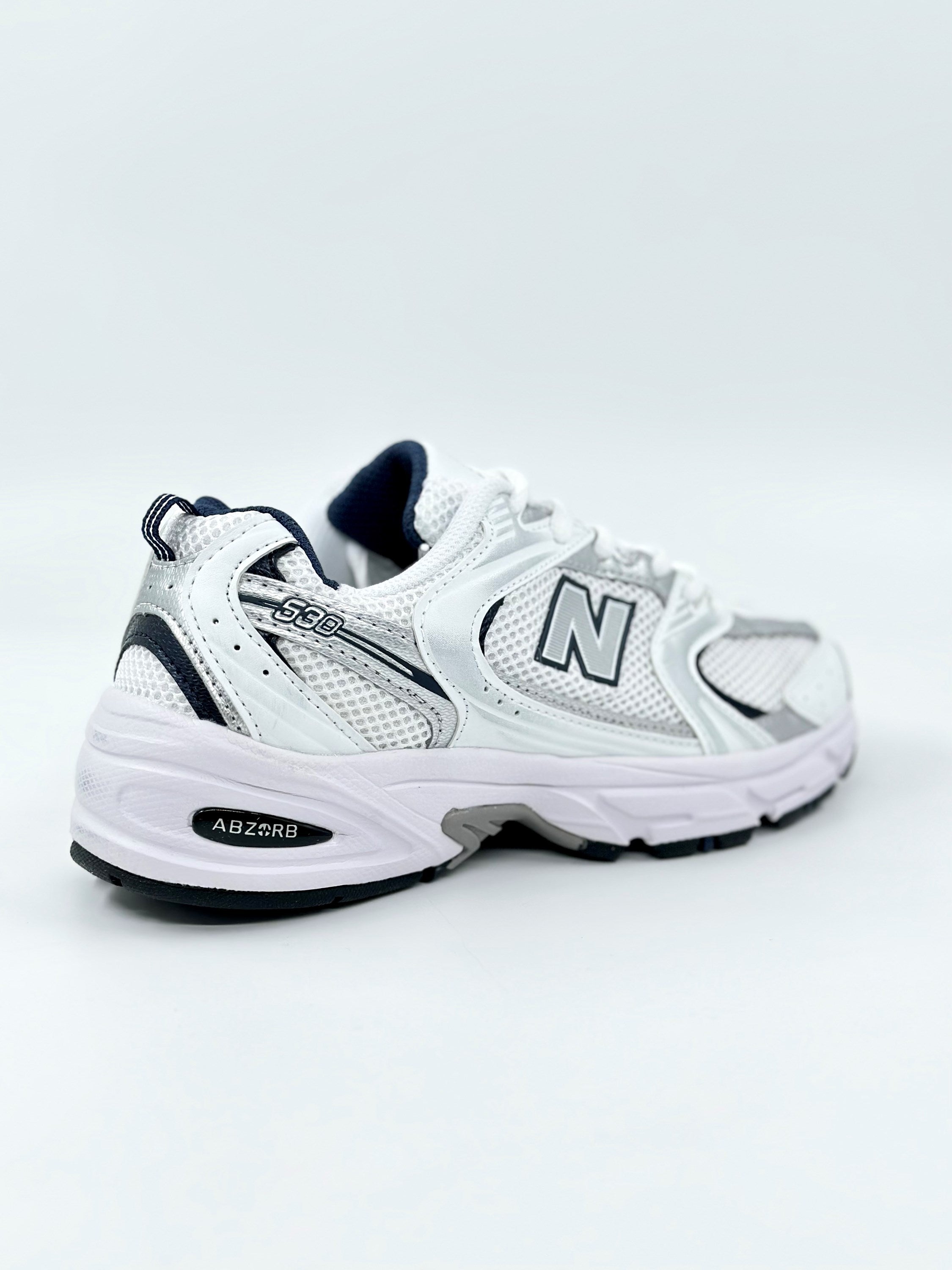 New Balance 530 Whıte/Sılver/Navy