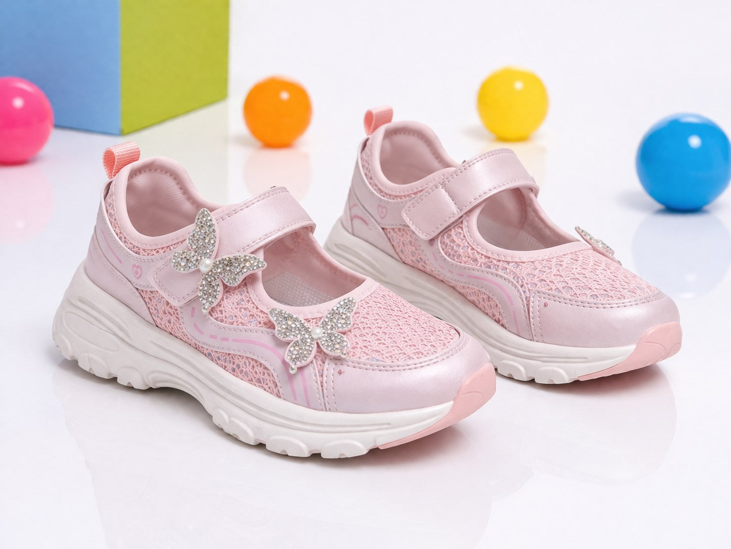 Marko Kids Pembe Kelebekli Spor Şık Ortopedik Ayakkabı