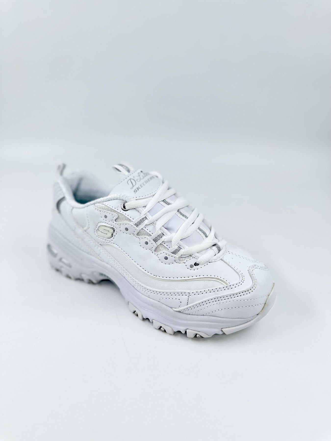 Skechers D-Lites | Kadın Ayakkabı