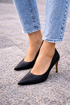 Siyah 8 cm Rahat Kalıp Stiletto