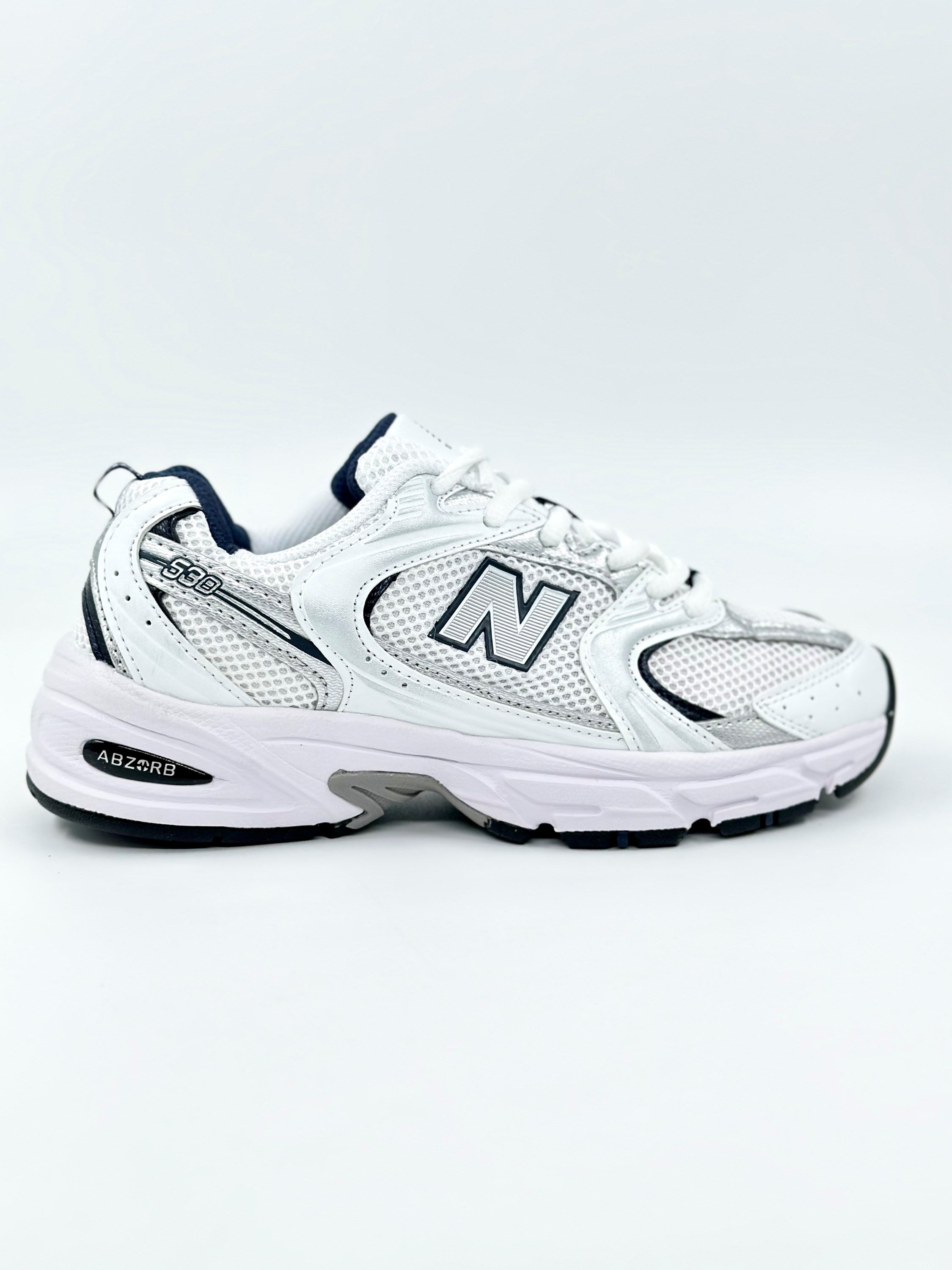 New Balance 530 Whıte/Sılver/Navy