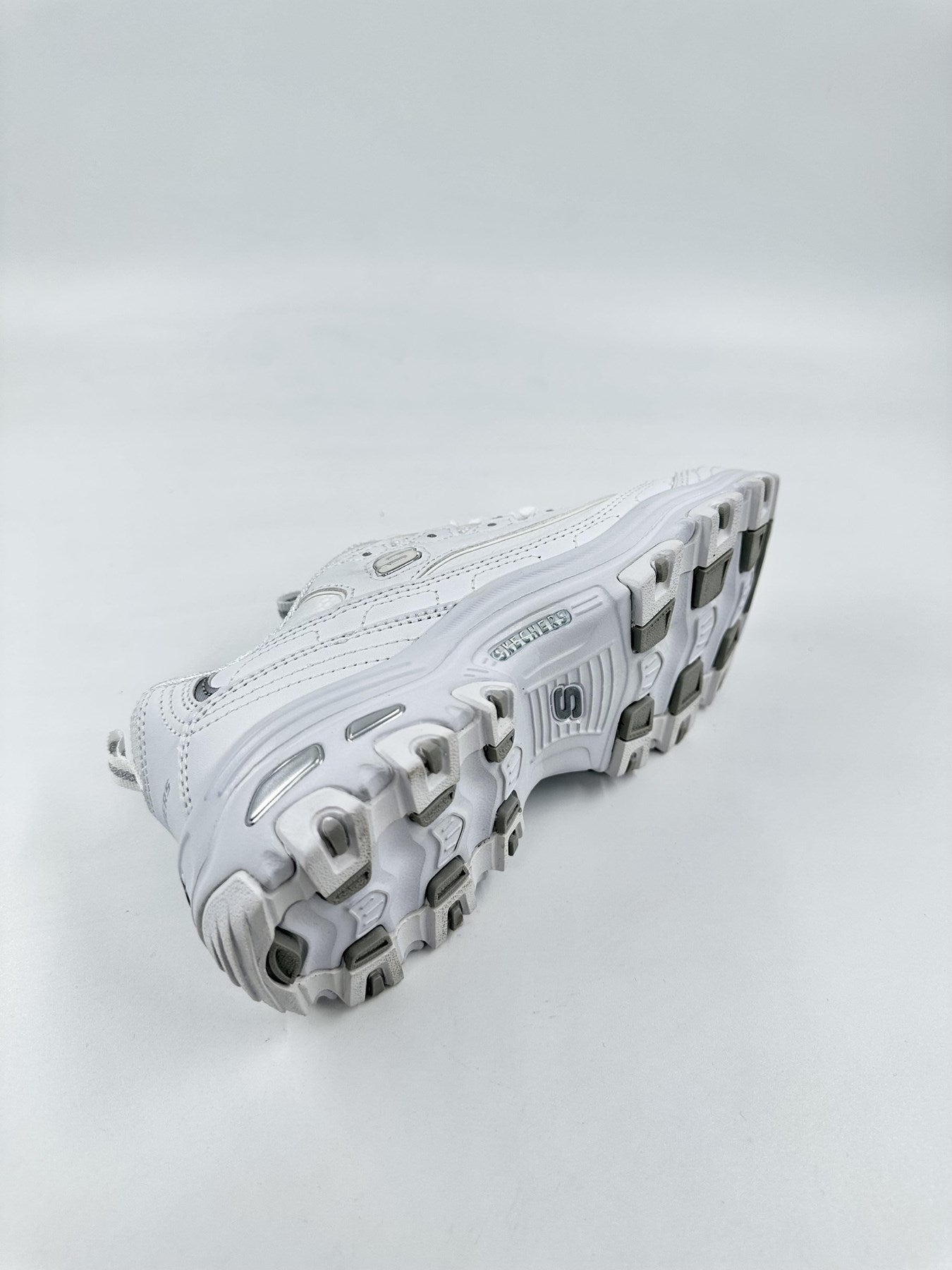 Skechers D-Lites | Kadın Ayakkabı