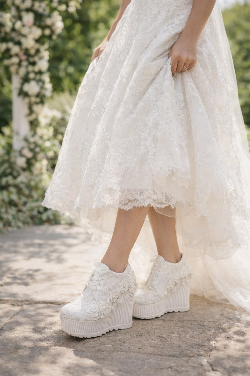 Sedef Dolgu Topuk Platformlu Dantelli Gelin Ayakkabısı