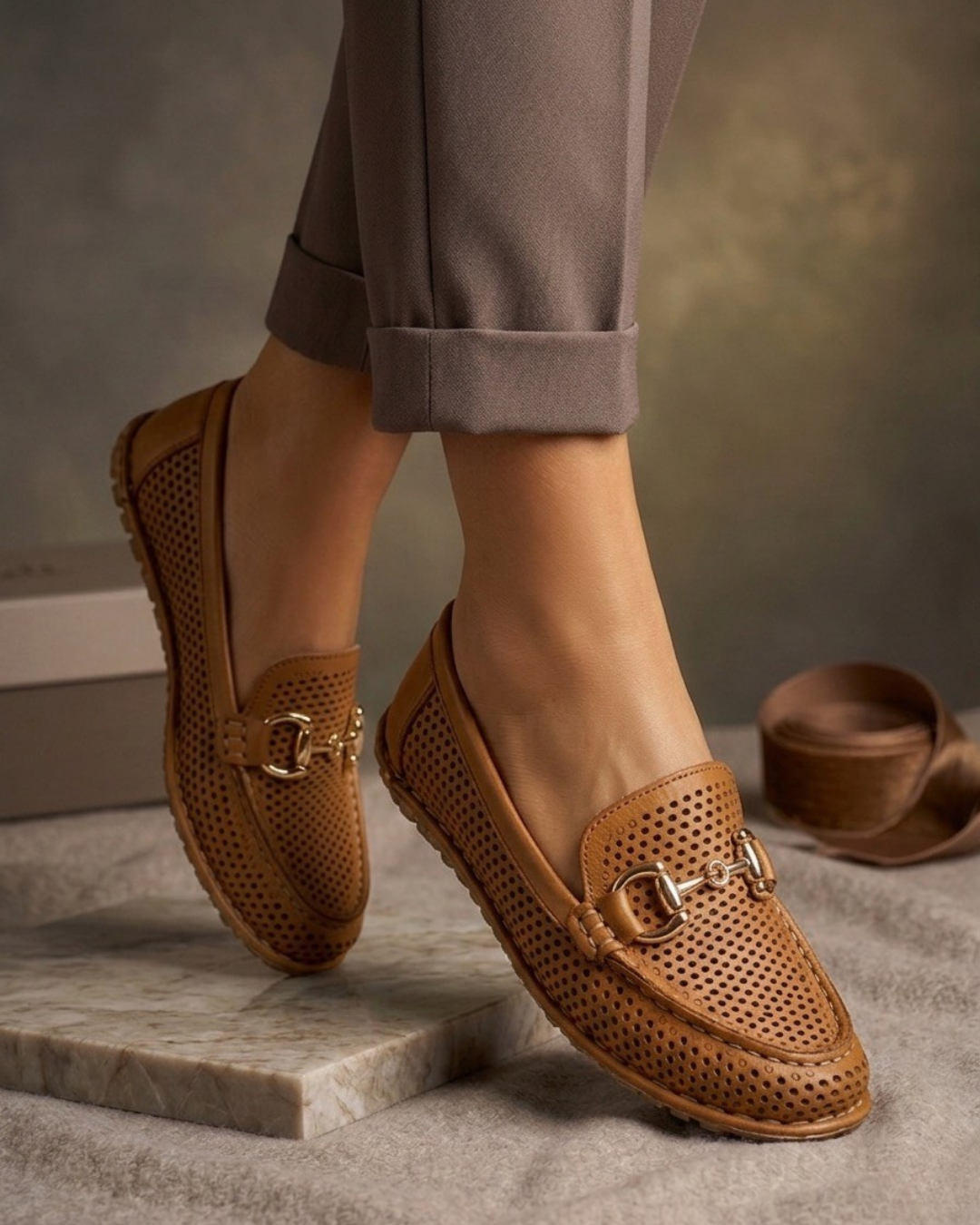 Hakiki Deri Lazer Kesim Kadın Taba Loafer