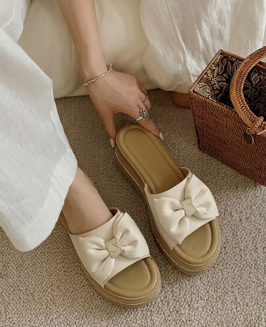 Kelebek Desenli | Taş Detaylı | Kadın Terlik
