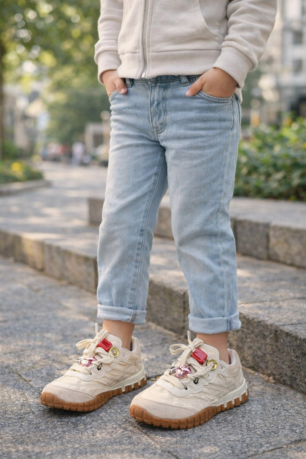 Marko Kids Bej Boncuklu İthal Deri Esnek Taban Çocuk Ayakkabısı