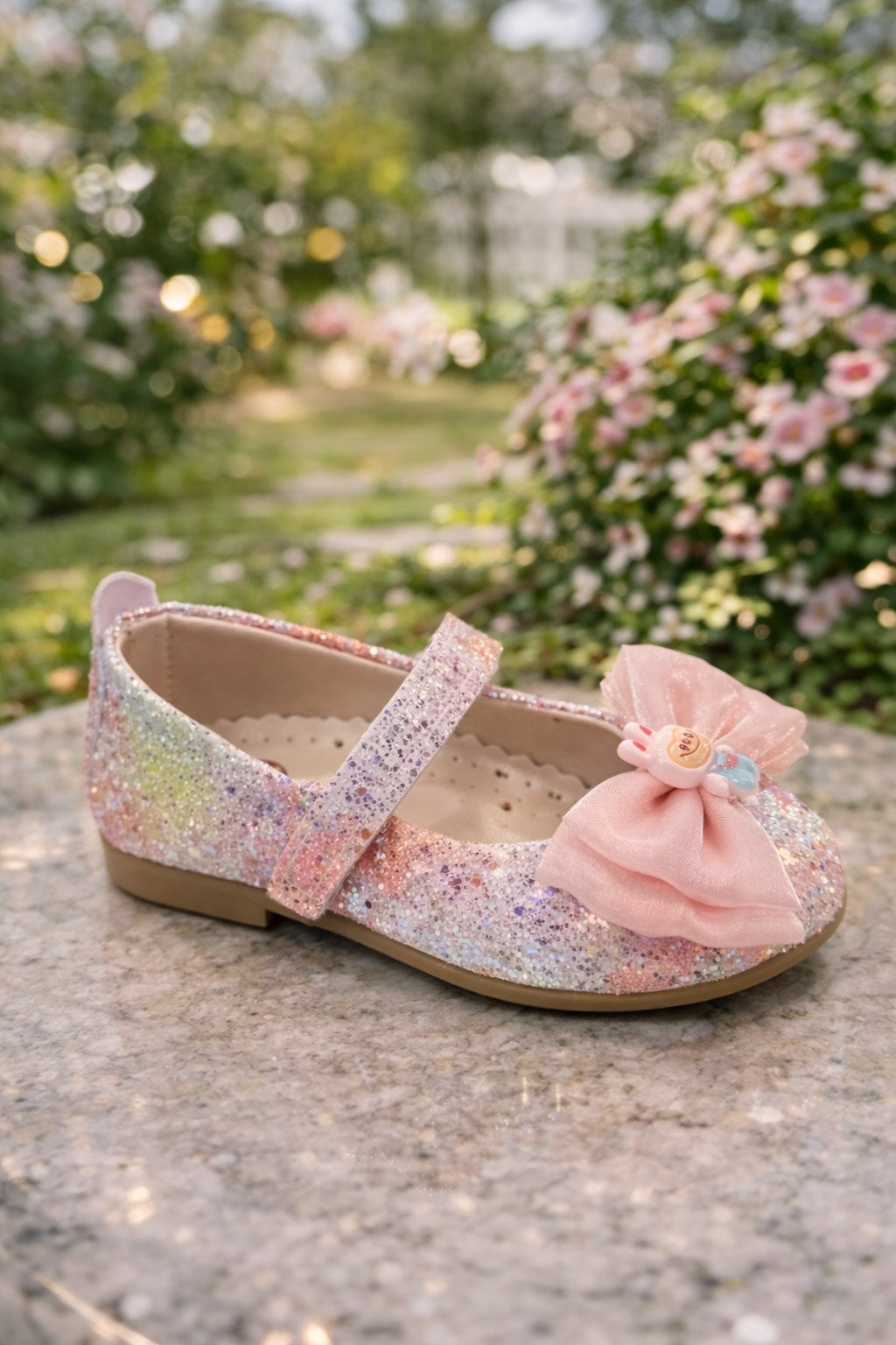 Mnc Pembe Labubu Kız Çocuk Babet