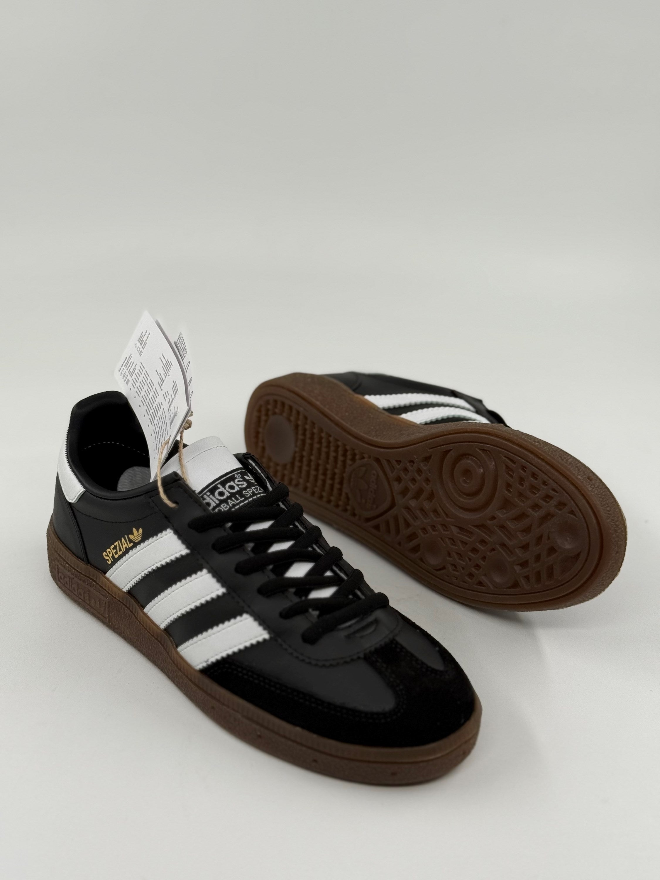 HANDBALL SPEZİAL BLACK / WHITE