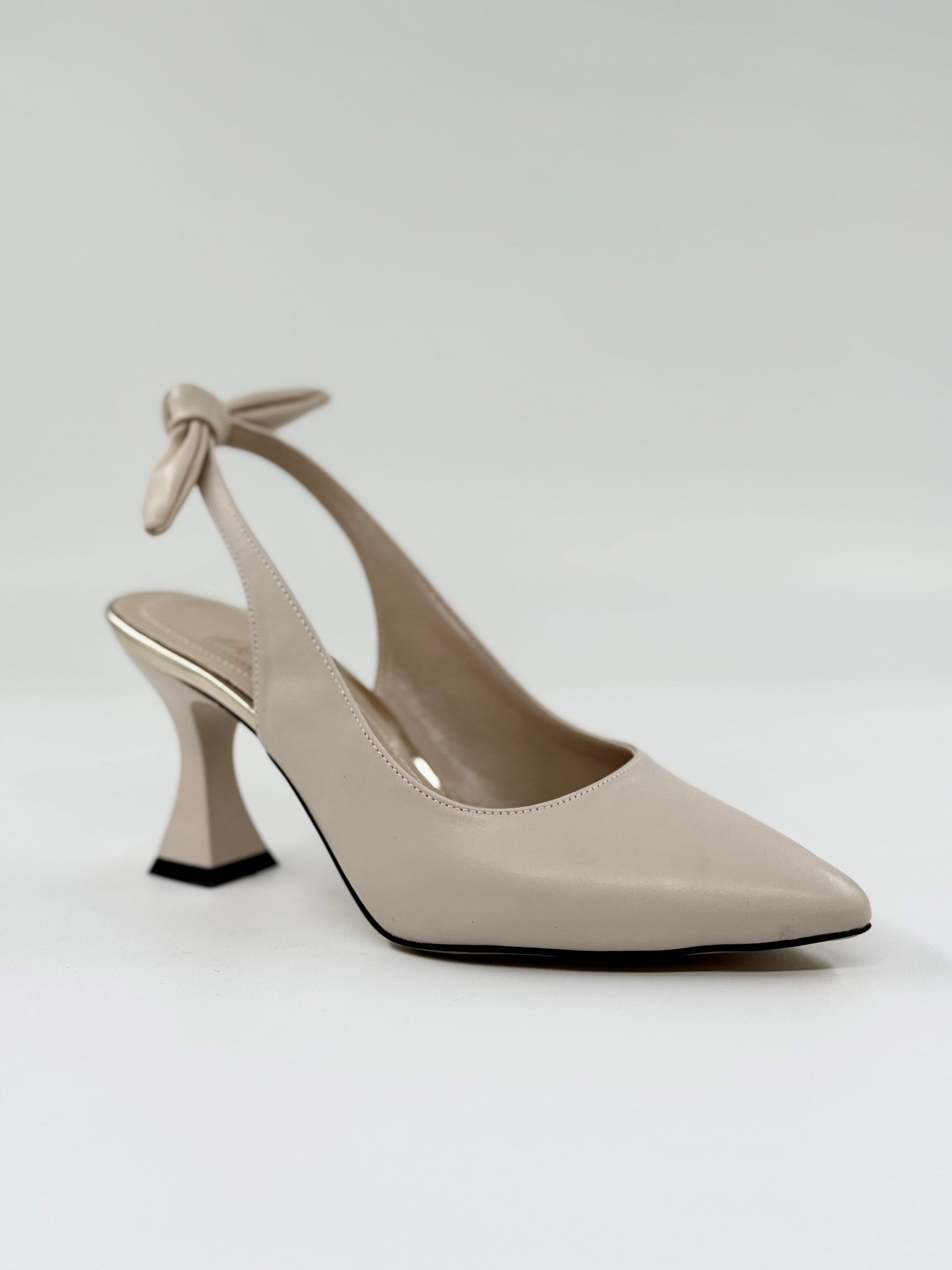 Bej Renk Fiyonklu Stiletto