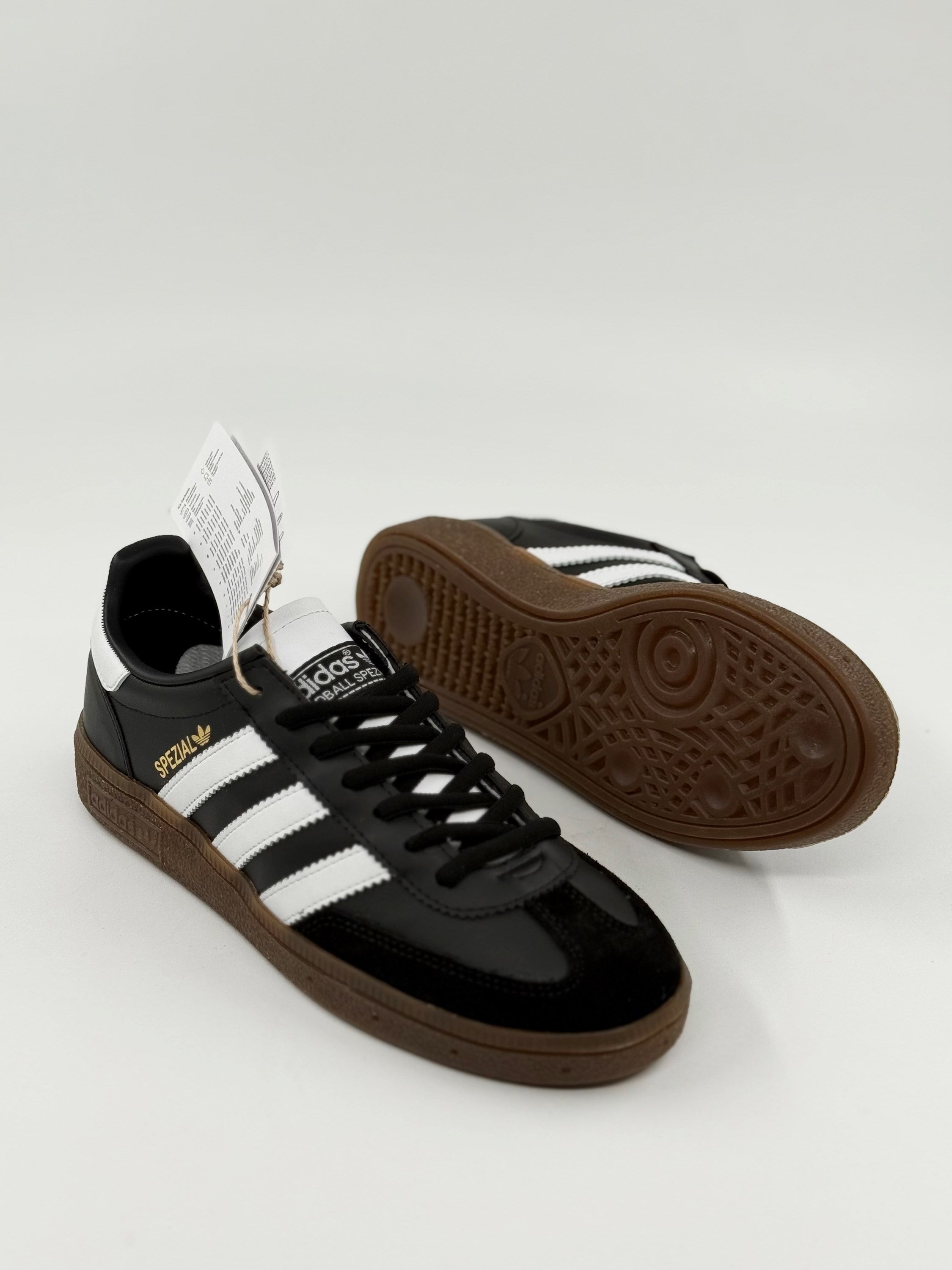 HANDBALL SPEZİAL BLACK / WHITE